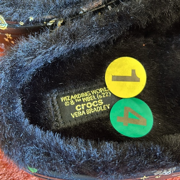 Harry Potter Vera Bradley,Crocs Size 14 Sandals Wizarding World Fur Lined Slides - Picture 4 of 11